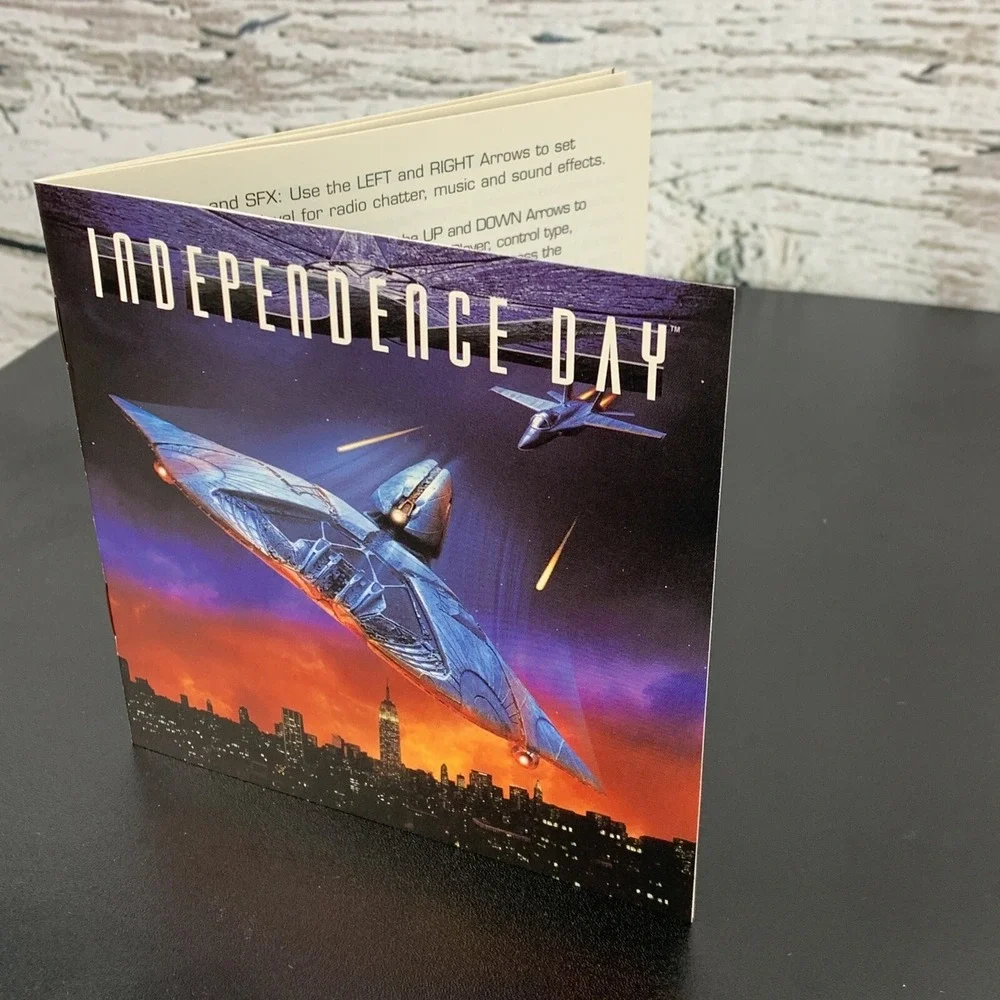 Independence Day PC CD-ROM‎ Fox Int Radical Entertainment Windows (PC 1997)